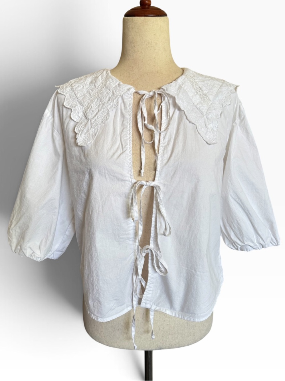 Zara White Lace-Collar Tie-Front Blouse